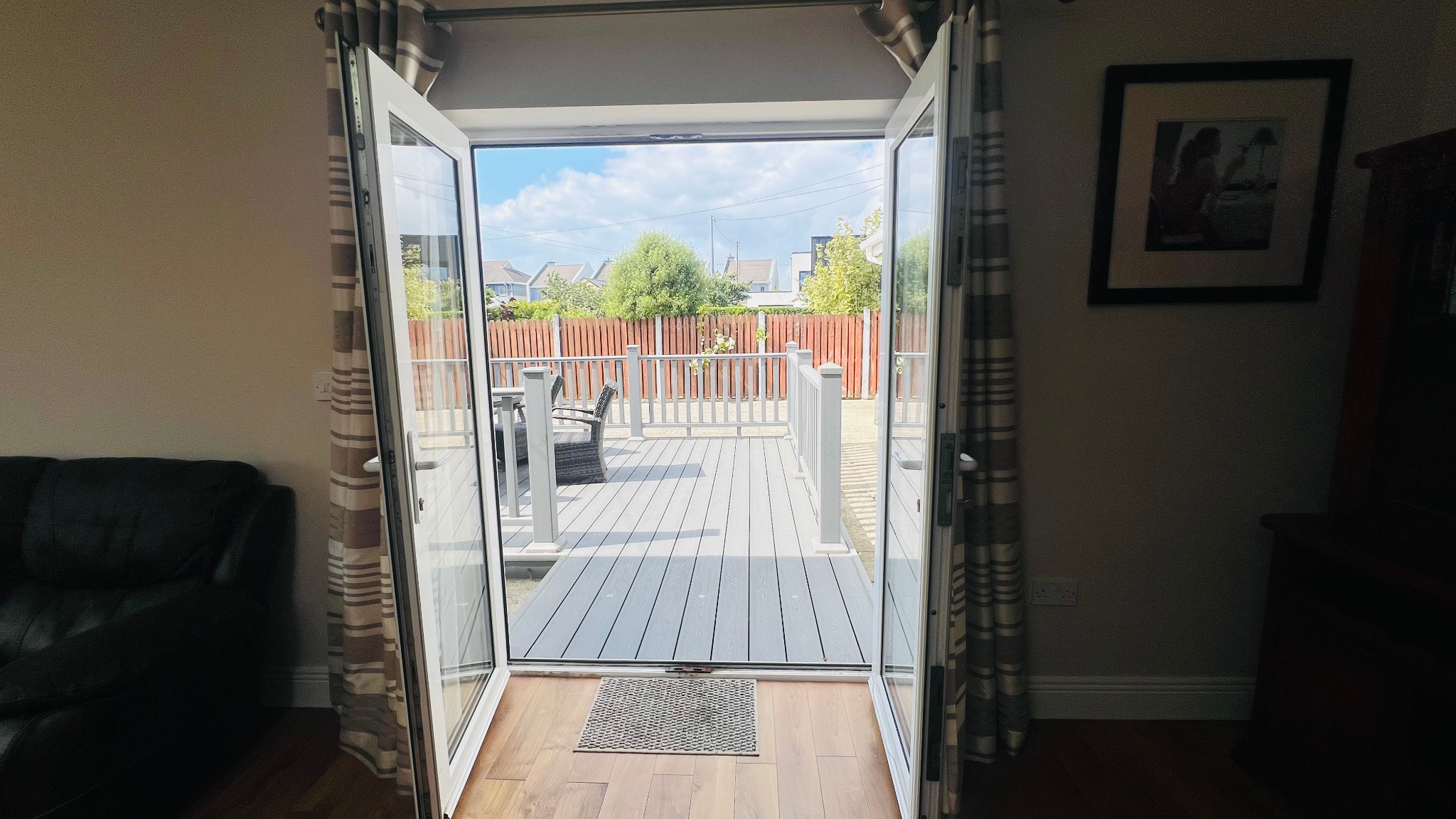 Doors onto the terrace at Ellington Lodge